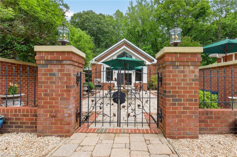 Photo 39 of 50 residential for sale in Chesapeake virginia