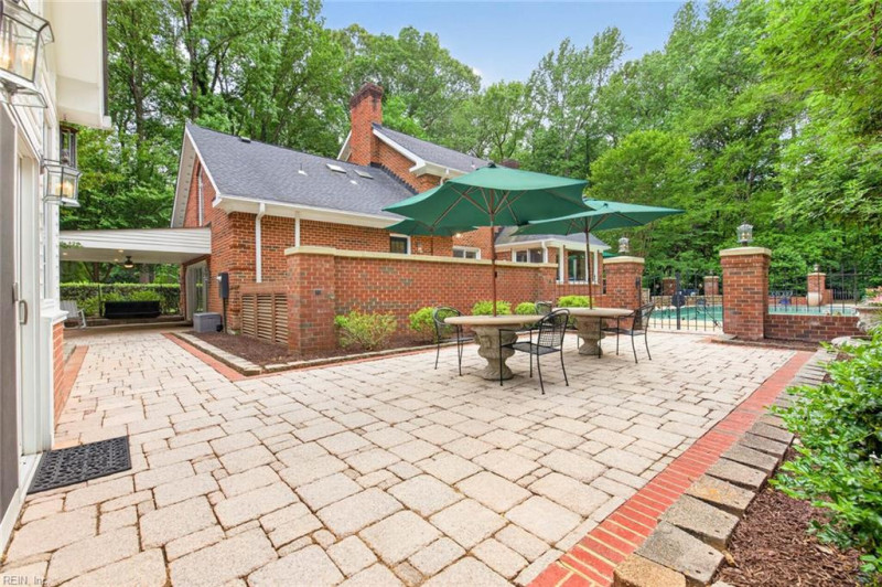 Photo 40 of 50 residential for sale in Chesapeake virginia