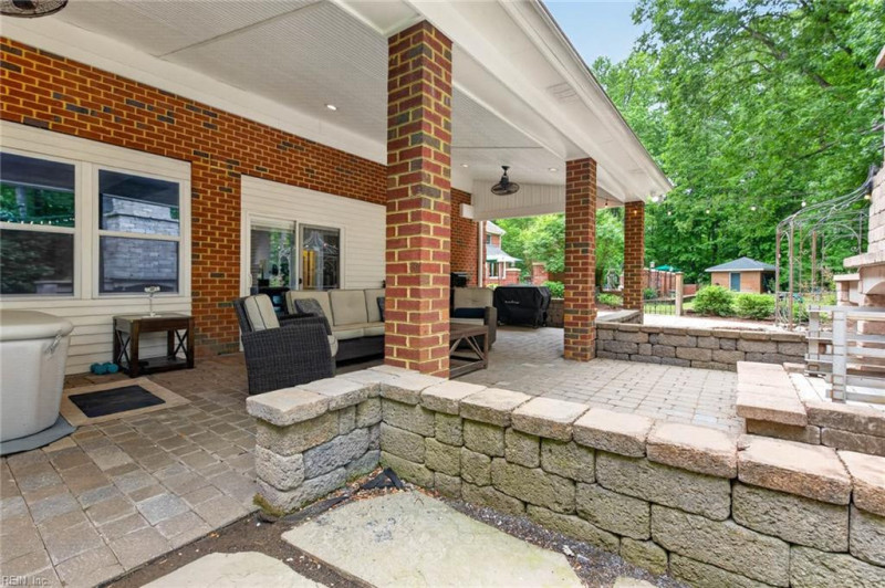 Photo 43 of 50 residential for sale in Chesapeake virginia