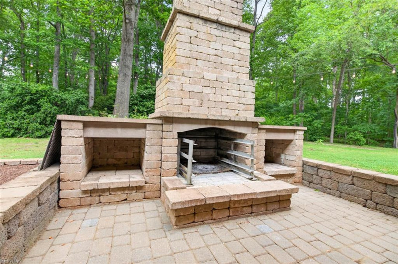Photo 44 of 50 residential for sale in Chesapeake virginia