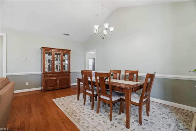 Photo 19 of 50 residential for sale in Chesapeake virginia
