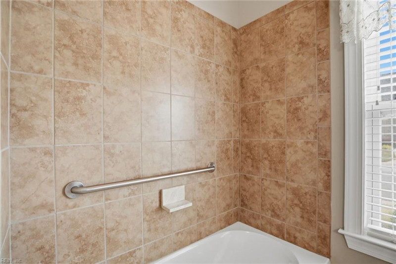 Photo 23 of 50 residential for sale in Chesapeake virginia
