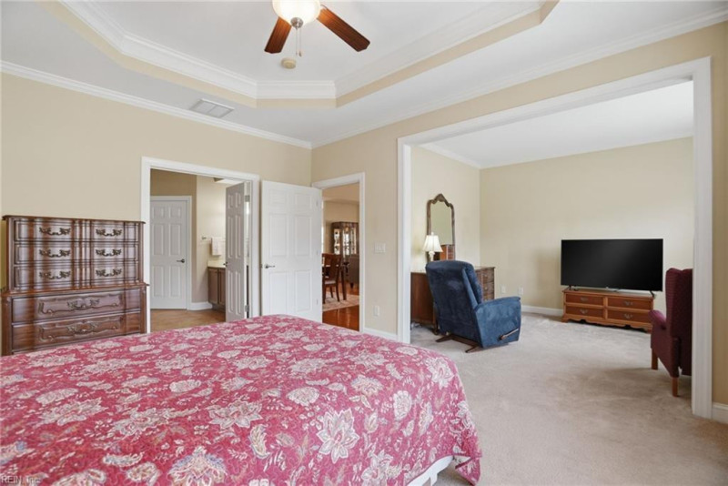 Photo 25 of 50 residential for sale in Chesapeake virginia