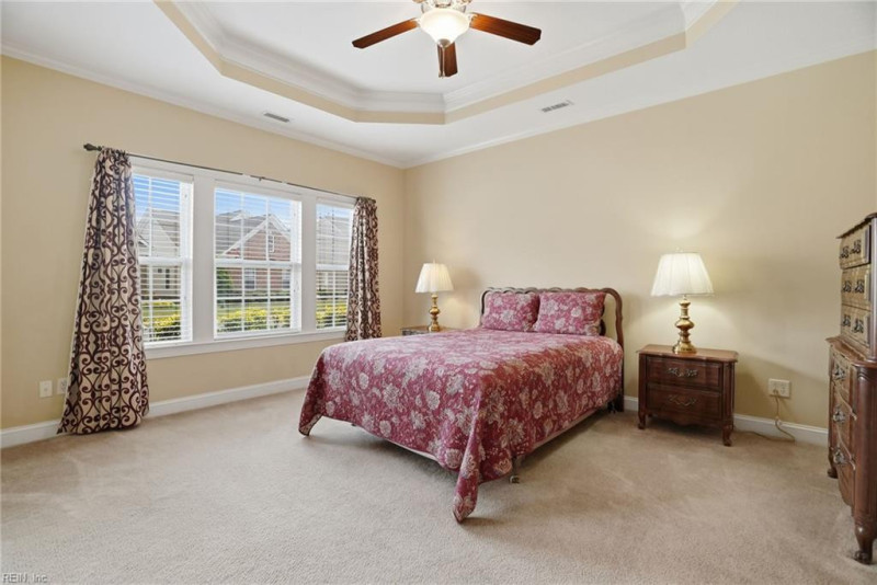 Photo 26 of 50 residential for sale in Chesapeake virginia