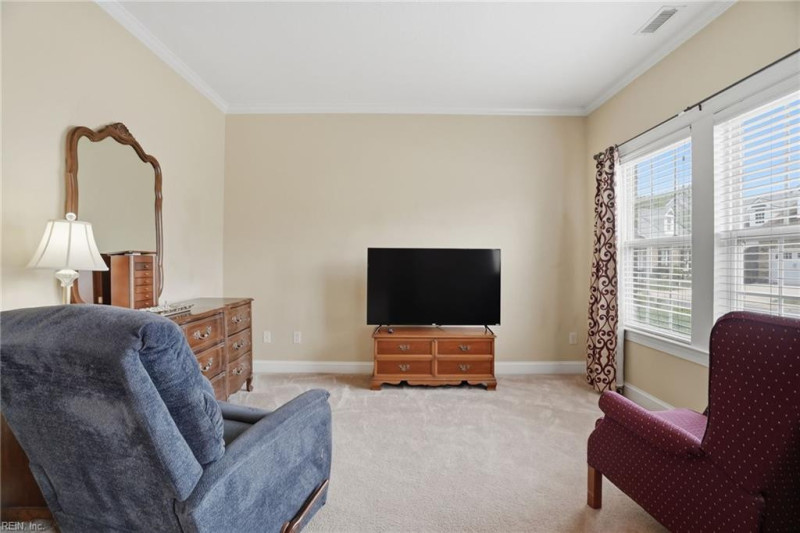 Photo 27 of 50 residential for sale in Chesapeake virginia