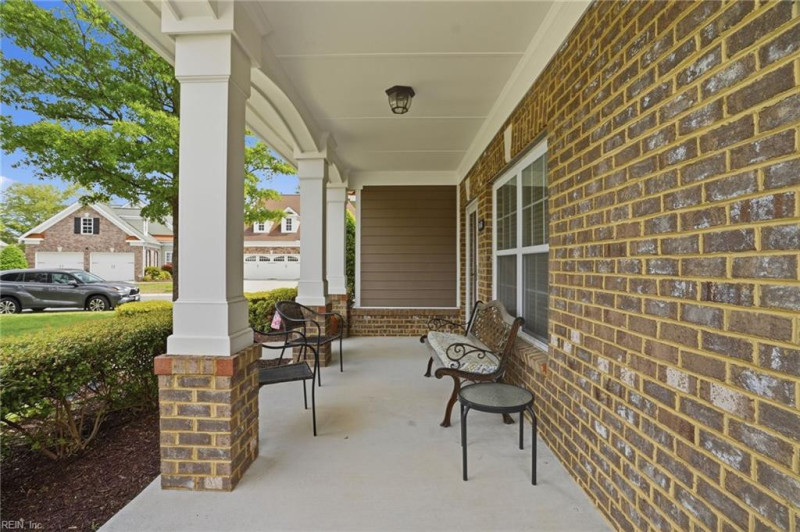 Photo 3 of 50 residential for sale in Chesapeake virginia