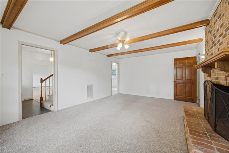 Photo 16 of 42 residential for sale in Virginia Beach virginia