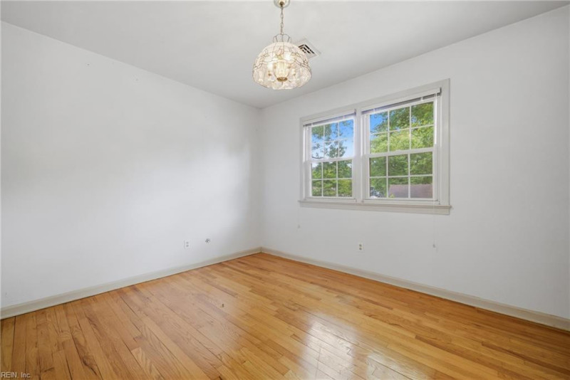 Photo 31 of 42 residential for sale in Virginia Beach virginia