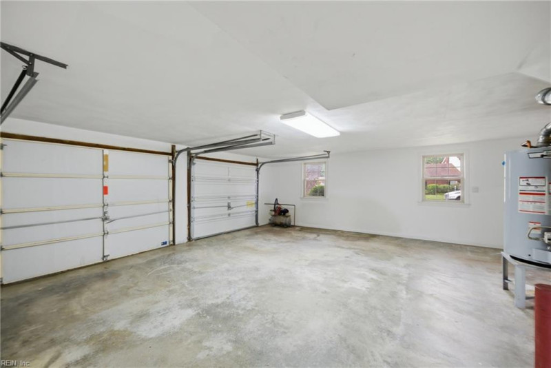 Photo 34 of 42 residential for sale in Virginia Beach virginia