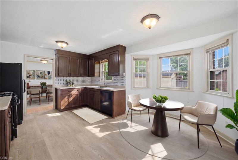 Photo 7 of 42 residential for sale in Virginia Beach virginia