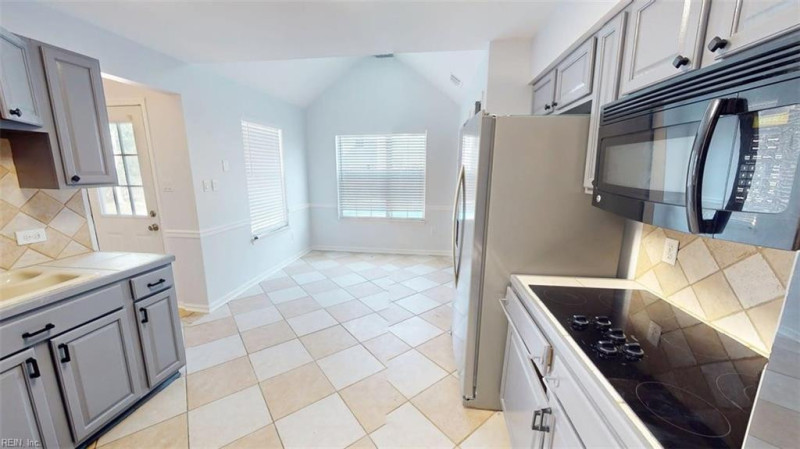 Photo 7 of 50 residential for sale in Virginia Beach virginia
