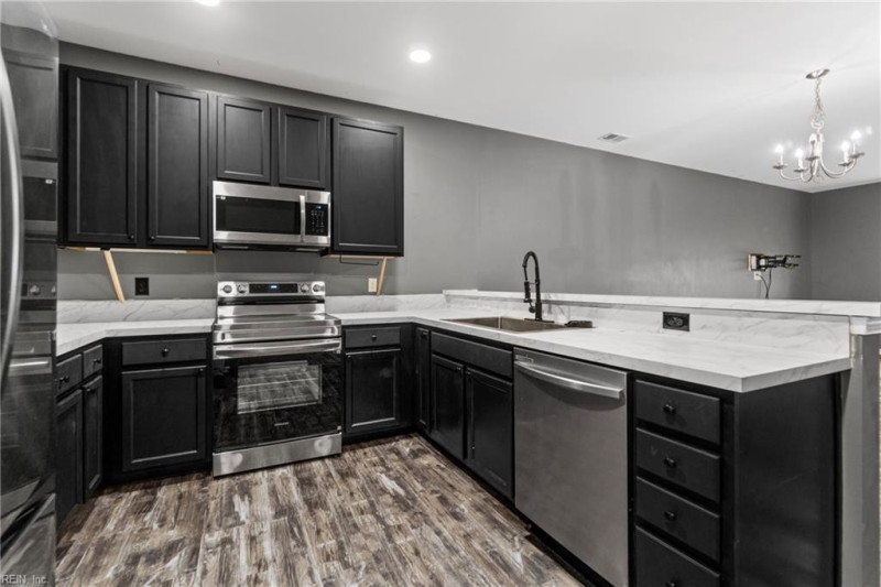 Photo 4 of 19 residential for sale in Chesapeake virginia Photo 4 of 19 residential for sale in Chesapeake virginia