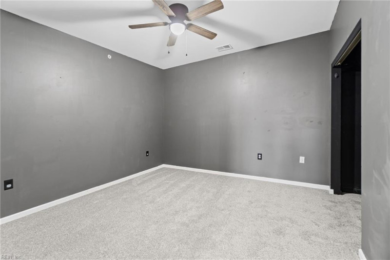 Photo 7 of 19 residential for sale in Chesapeake virginia Photo 7 of 19 residential for sale in Chesapeake virginia