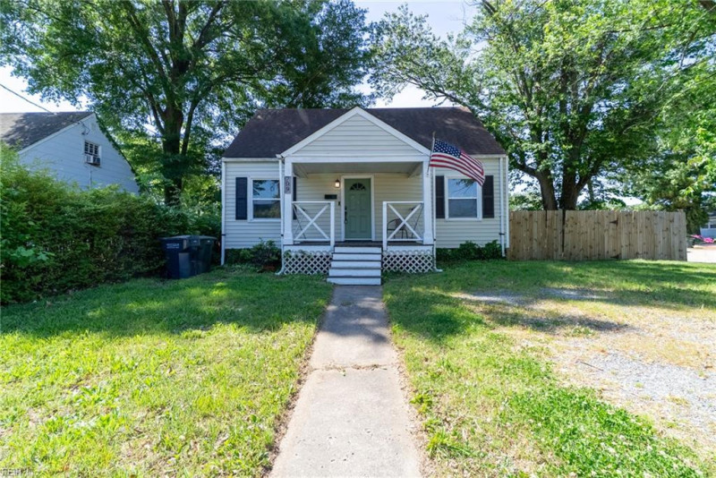 Photo 2 of 25 residential for sale in Hampton virginia Photo 2 of 25 residential for sale in Hampton virginia