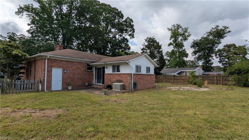 Photo 17 of 17 residential for sale in Norfolk virginia Photo 17 of 17 residential for sale in Norfolk virginia