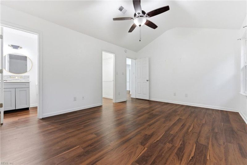 Photo 27 of 37 residential for sale in Virginia Beach virginia