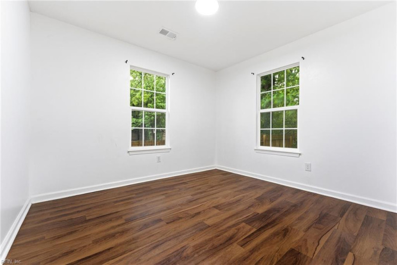 Photo 29 of 37 residential for sale in Virginia Beach virginia