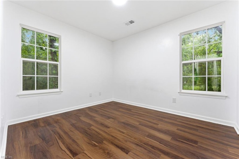 Photo 31 of 37 residential for sale in Virginia Beach virginia