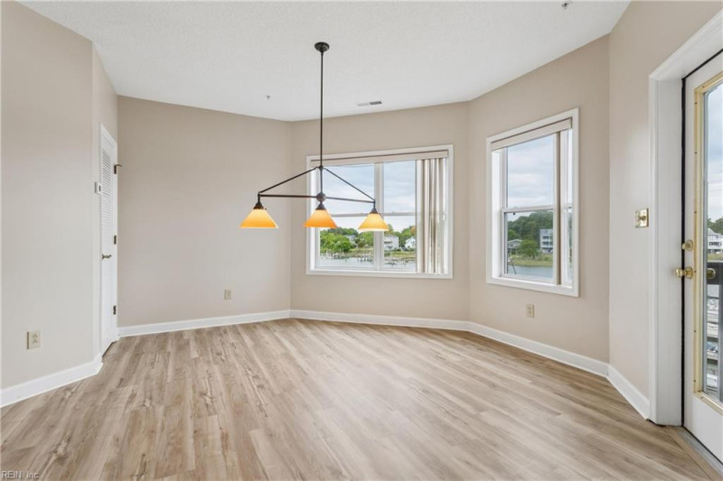 Photo 16 of 42 residential for sale in Hampton virginia