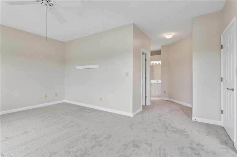 Photo 27 of 42 residential for sale in Hampton virginia