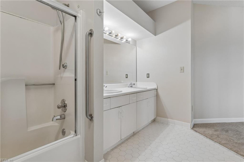 Photo 31 of 42 residential for sale in Hampton virginia