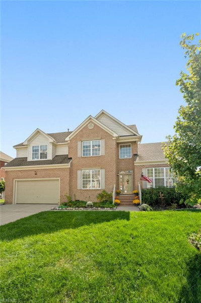 Photo 1 of 46 residential for sale in Suffolk virginia