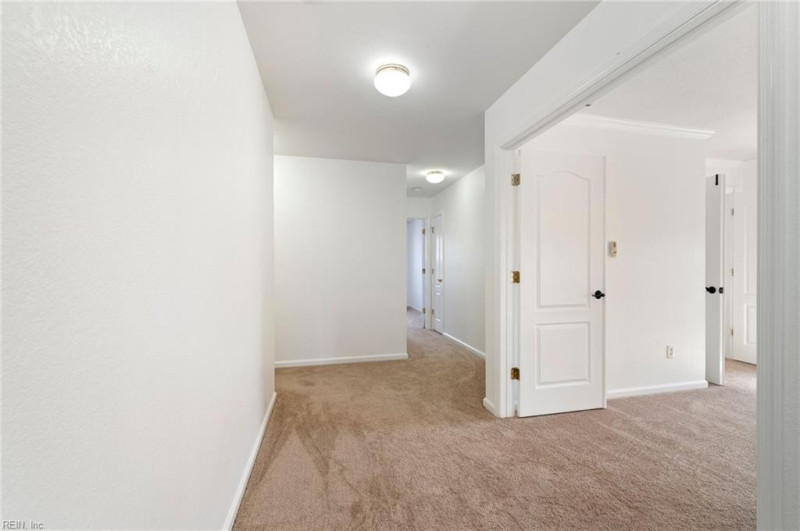 Photo 25 of 46 residential for sale in Suffolk virginia