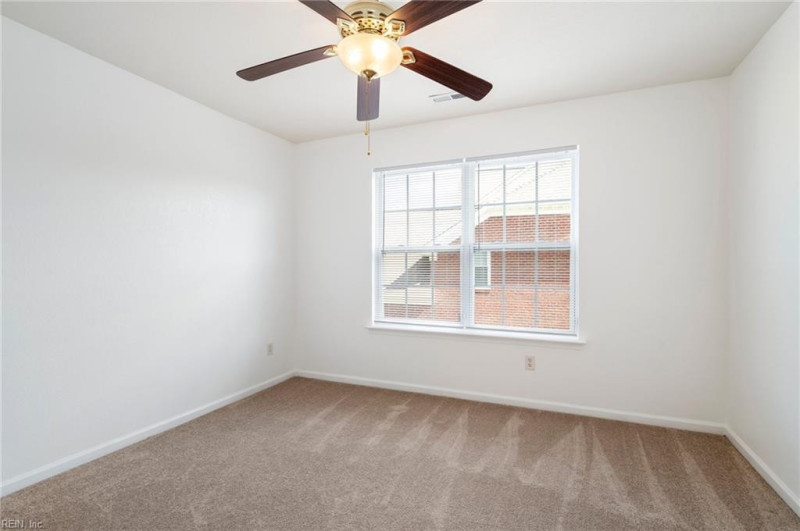 Photo 32 of 46 residential for sale in Suffolk virginia