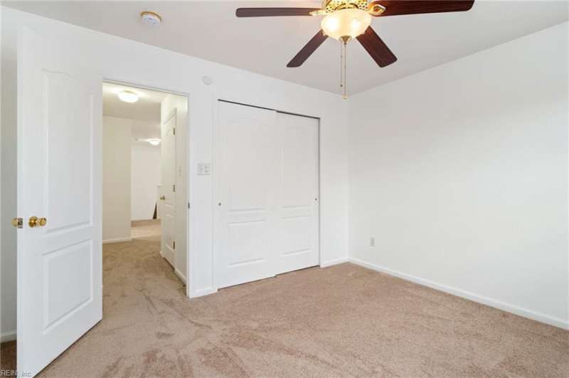 Photo 33 of 46 residential for sale in Suffolk virginia