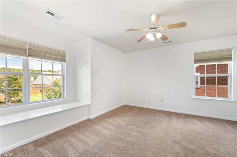 Photo 37 of 46 residential for sale in Suffolk virginia