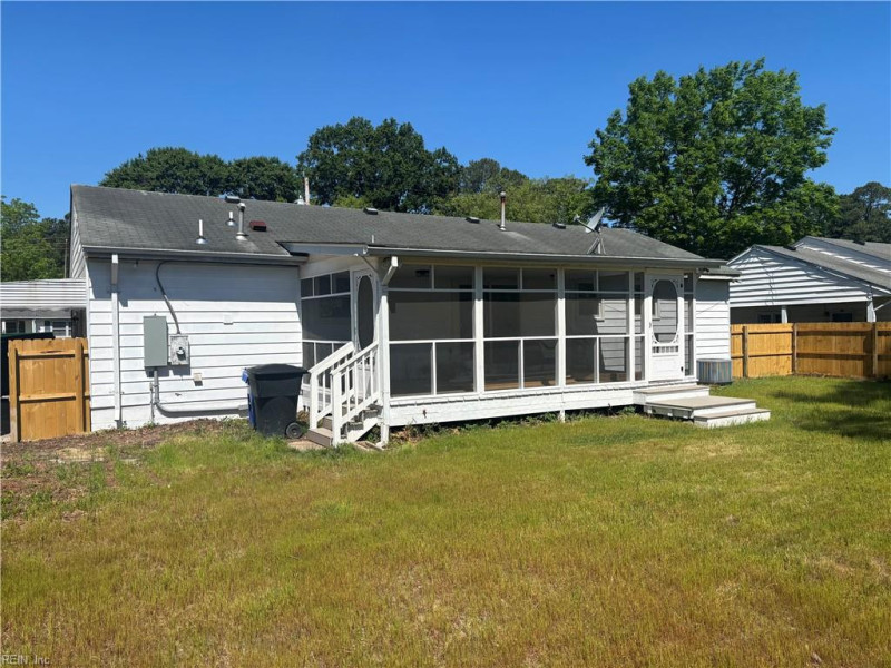 Photo 12 of 14 residential for sale in Portsmouth virginia Photo 12 of 14 residential for sale in Portsmouth virginia