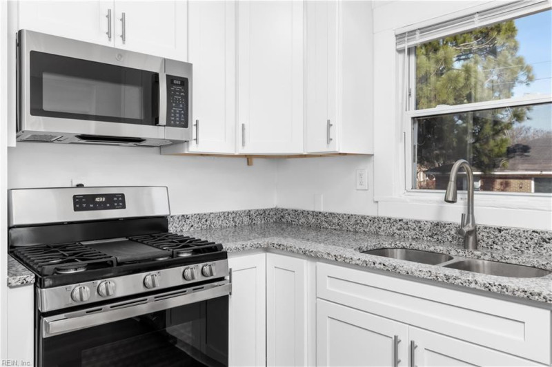 Photo 11 of 38 residential for sale in Norfolk virginia Photo 11 of 38 residential for sale in Norfolk virginia