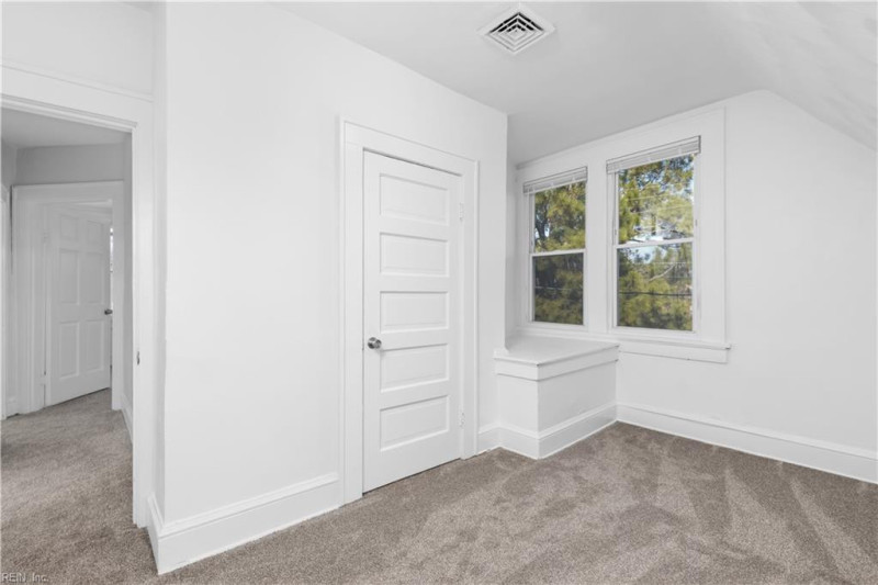Photo 17 of 38 residential for sale in Norfolk virginia Photo 17 of 38 residential for sale in Norfolk virginia