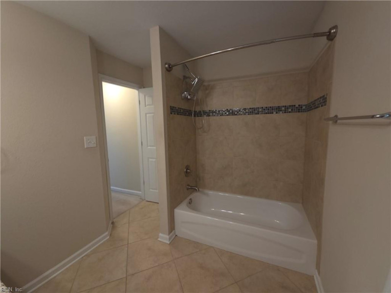 Photo 7 of 17 residential for sale in Newport News virginia Photo 7 of 17 residential for sale in Newport News virginia