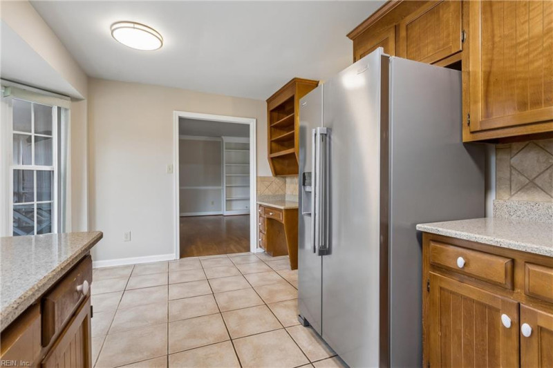 Photo 6 of 30 residential for sale in Newport News virginia