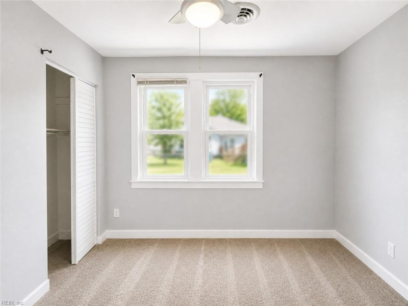 Photo 6 of 12 residential for sale in Chesapeake virginia Photo 6 of 12 residential for sale in Chesapeake virginia