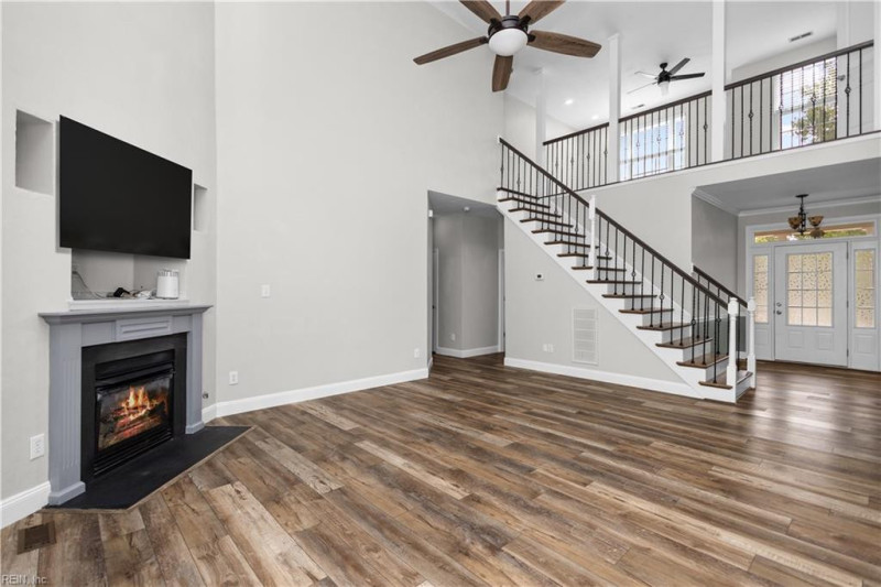 Photo 16 of 46 residential for sale in Chesapeake virginia