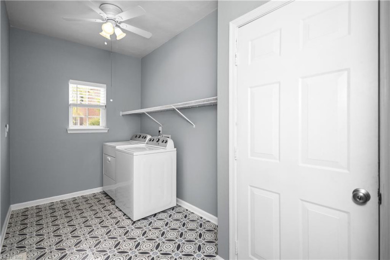 Photo 21 of 46 residential for sale in Chesapeake virginia
