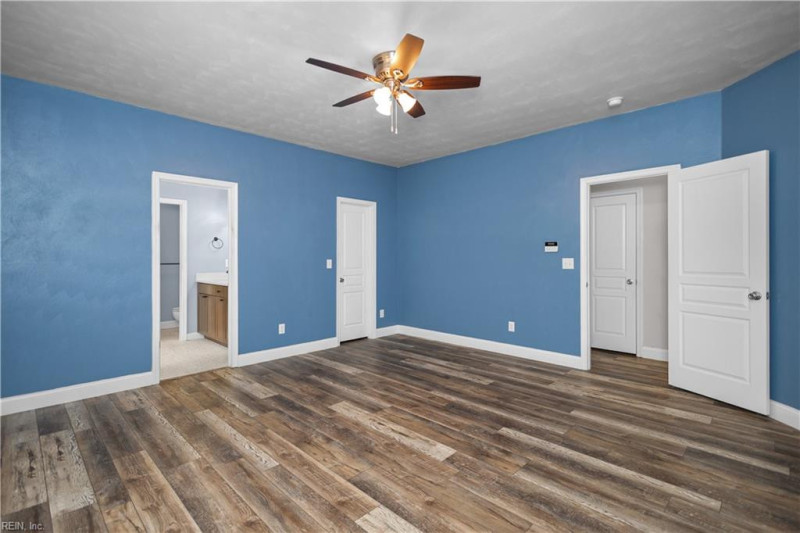 Photo 23 of 46 residential for sale in Chesapeake virginia