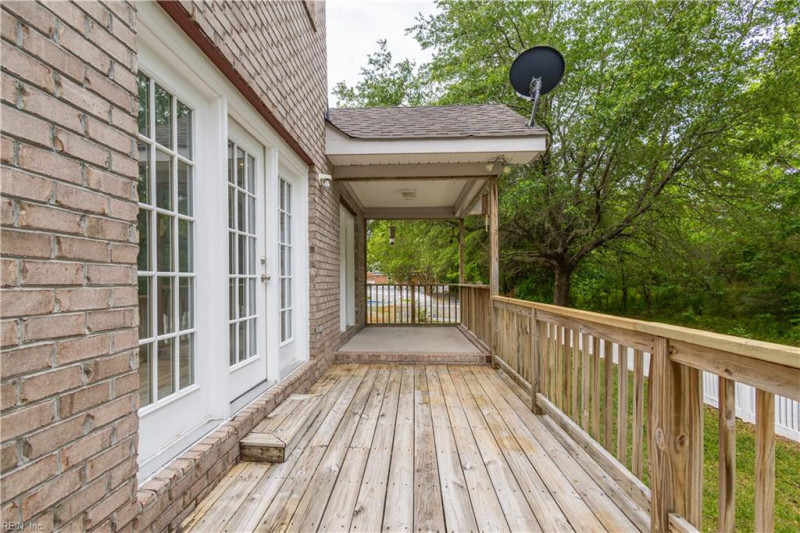 Photo 42 of 46 residential for sale in Chesapeake virginia