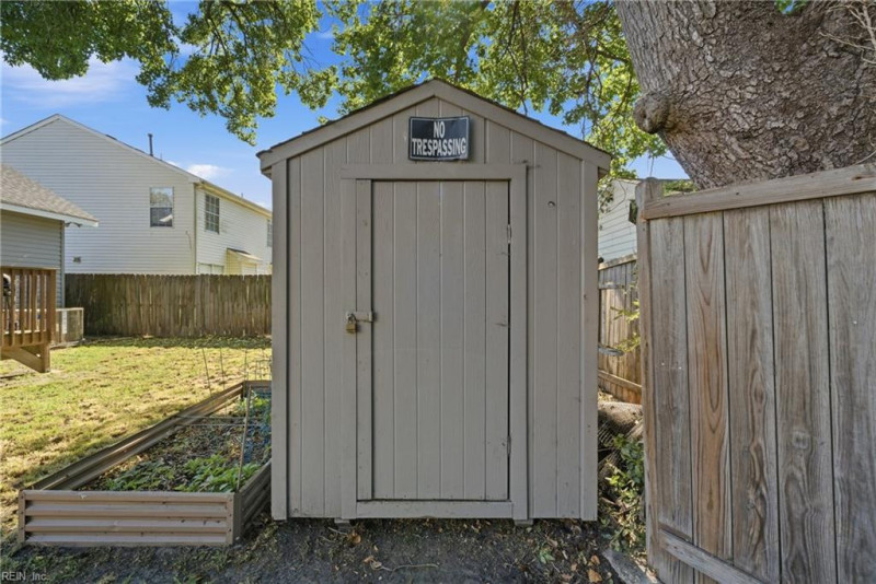 Photo 36 of 37 residential for sale in Norfolk virginia
