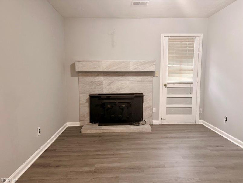 Photo 5 of 13 residential for sale in Norfolk virginia
