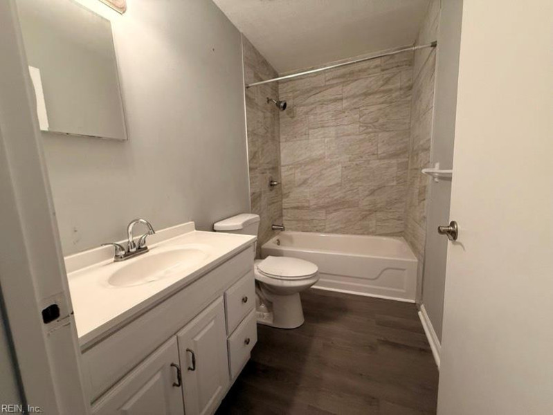 Photo 8 of 13 residential for sale in Norfolk virginia