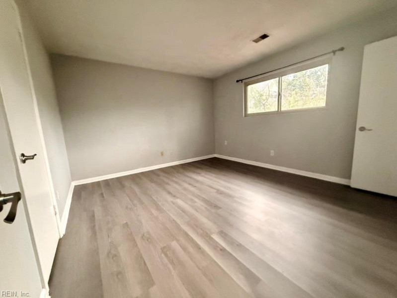 Photo 9 of 13 residential for sale in Norfolk virginia