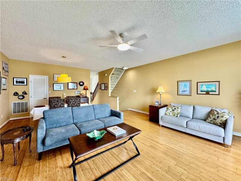 Photo 21 of 50 residential for sale in Norfolk virginia Photo 21 of 50 residential for sale in Norfolk virginia