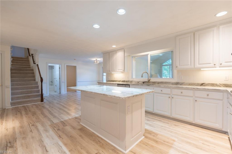 Photo 22 of 49 residential for sale in Chesapeake virginia