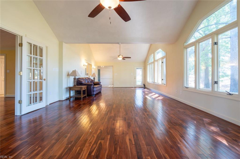 Photo 27 of 49 residential for sale in Chesapeake virginia