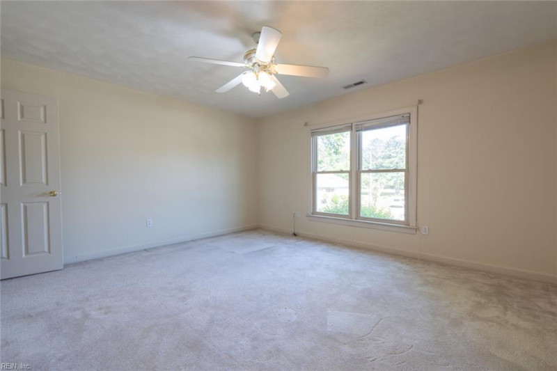 Photo 40 of 49 residential for sale in Chesapeake virginia