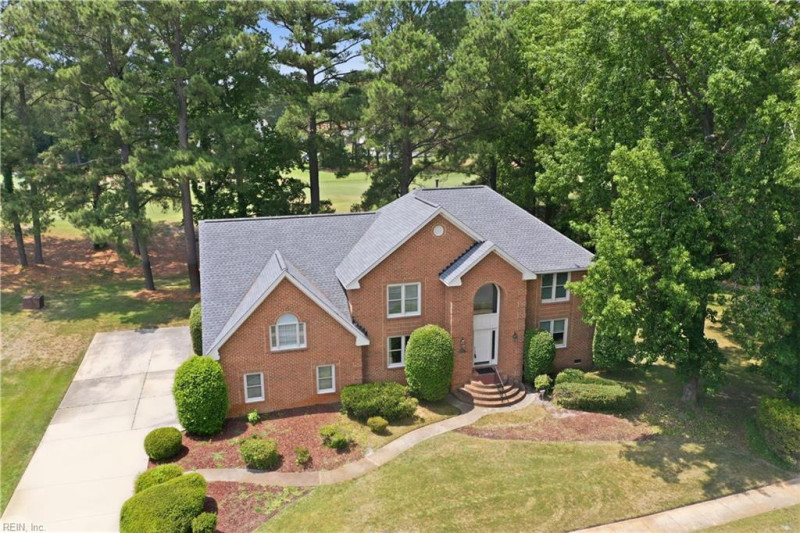 Photo 5 of 49 residential for sale in Chesapeake virginia