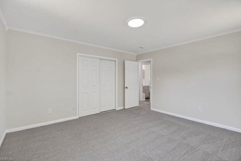Photo 17 of 35 residential for sale in Newport News virginia